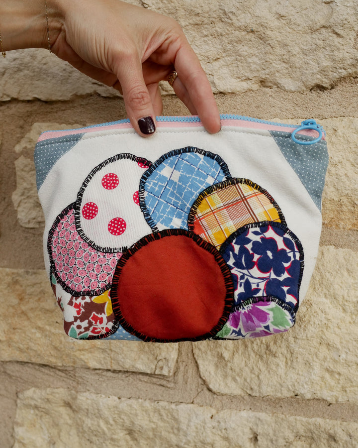 Upcycle Your Scraps - Zipper Pouch