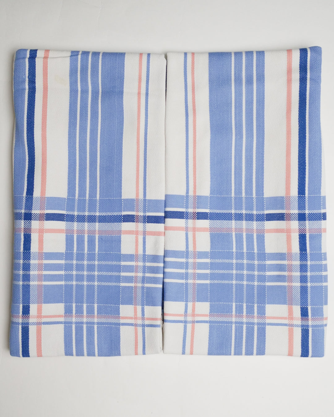 Graham Short Sleeve Tablecloth Top